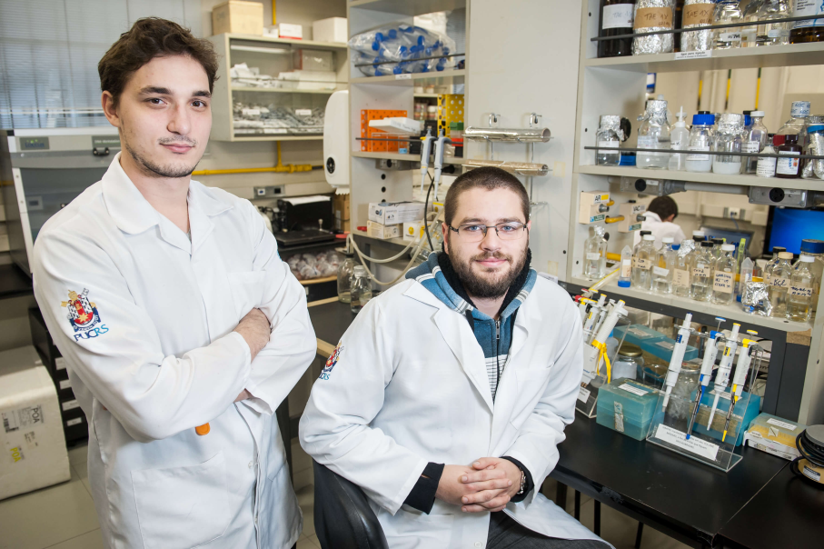 Wearick and Viola, post-doctoral researchers at the School of Medicine of PUCRS and BraIns RS / Image: Bruno Todeschini