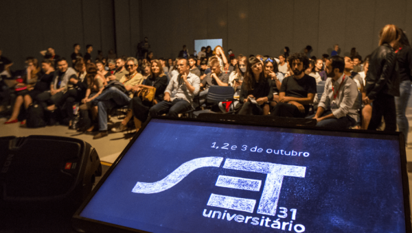 Prêmio SET Universitário reconhece trabalhos de estudantes de comunicação
