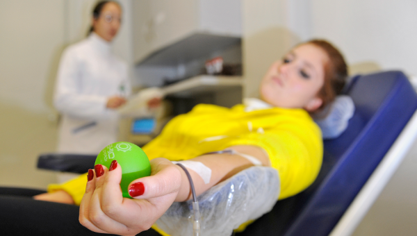 Projeto de estudantes propõe otimizar fluxo de doações de sangue