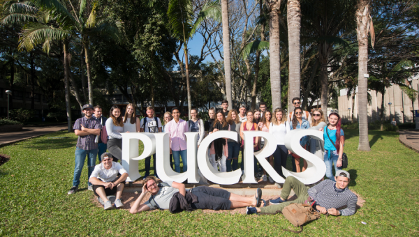 International students arrive at PUCRS
