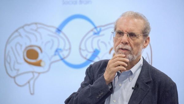 Emotional Intelligence specialist Daniel Goleman teaches at PUCRS