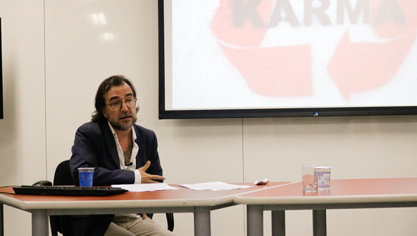 Visiting professor addresses technopolitics and human rights in activities at PUCRS