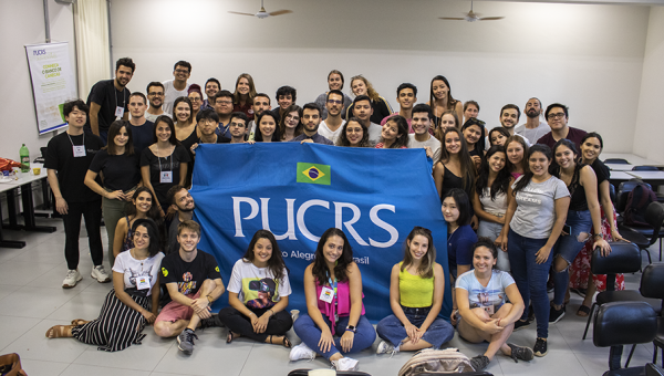48 international students begin mobility program at PUCRS