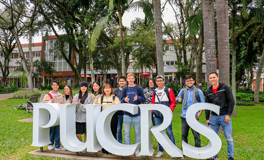 International students begin new semester at PUCRS
