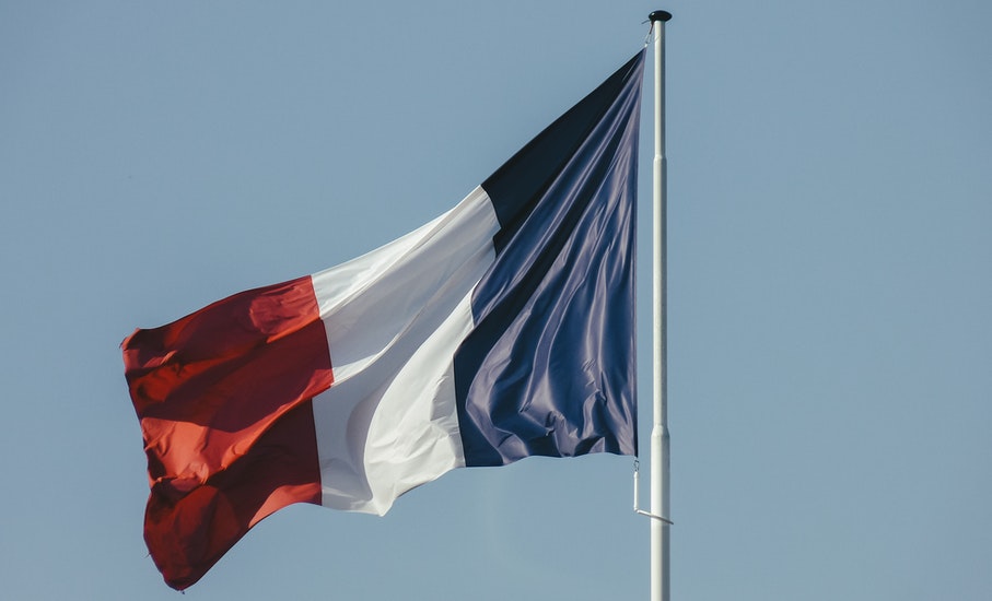 Pesquisadora da PUCRS comenta impactos das eleições na França no cenário internacional