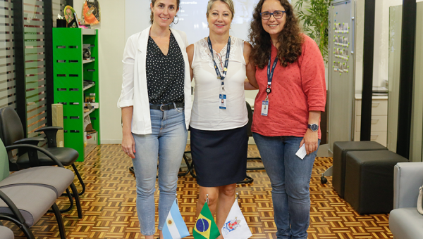 UNLP professor discusses graduate education policies in Brazil and Argentina