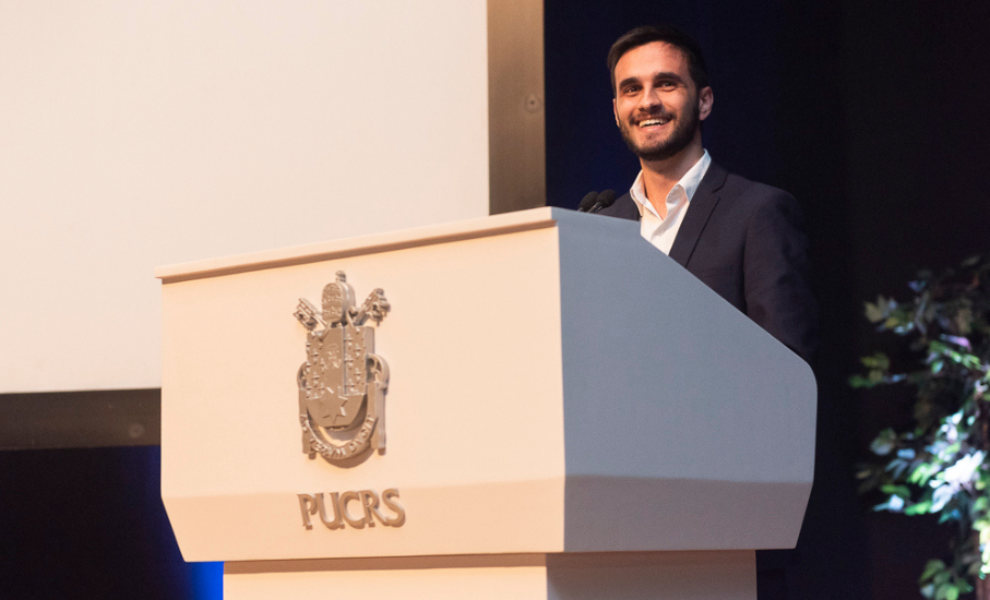 Conheça os vencedores do Prêmio Alumni 2022: João Vitor Severo da Silva